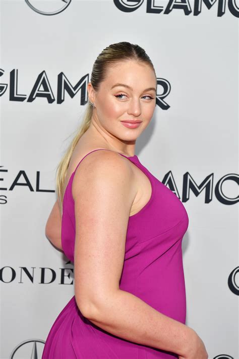 Model Iskra Lawrence Admits to Punishing Her Body in